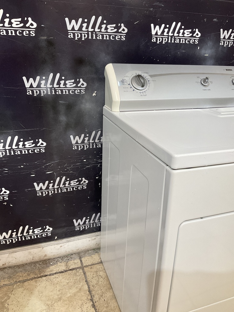 Kenmore Electric Dryer 220volts (30 AMP) 29inches {3 prong} (White) 