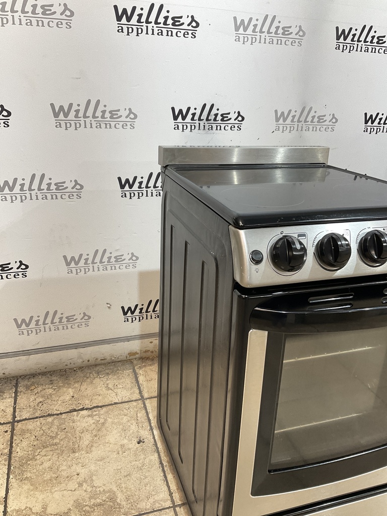 Summit Electric Stove 220volts (40/50 AMP) 20inches {4 prong} (Stainless steel) 