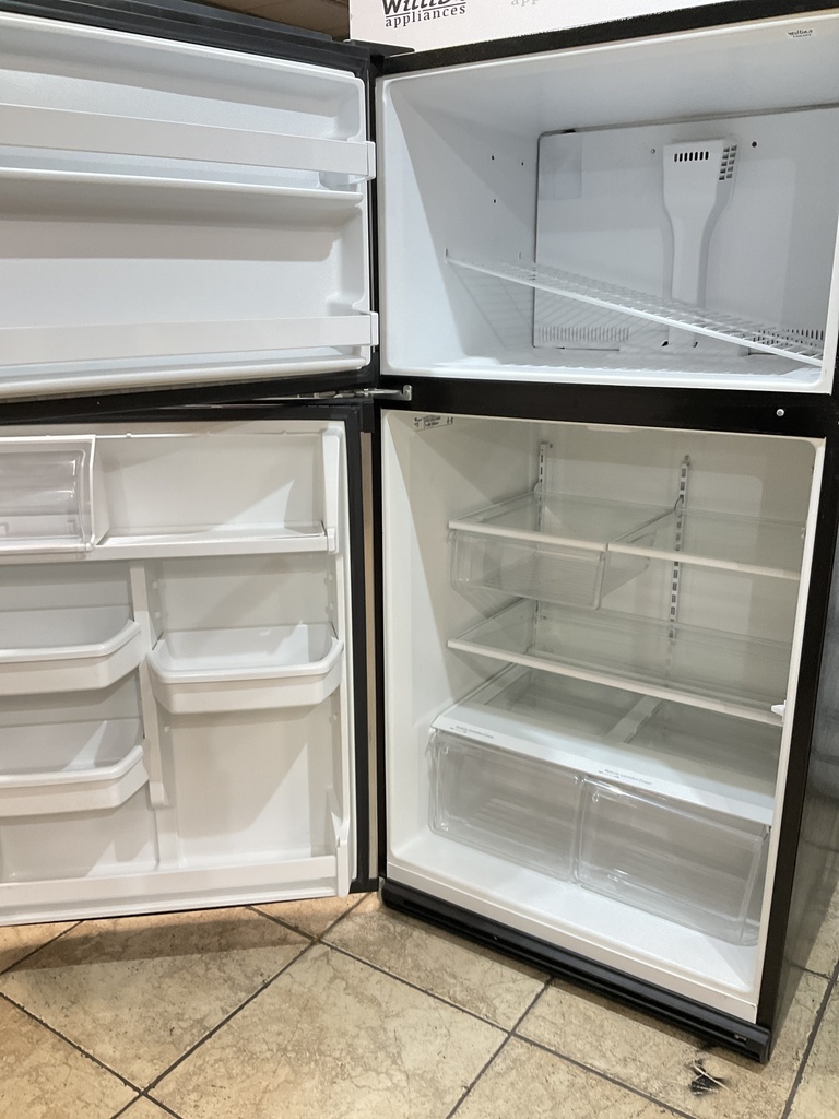 Whirlpool Refrigerator Top and Bottom 33 1/2” x 66 1/2” (Stainless Steel) 