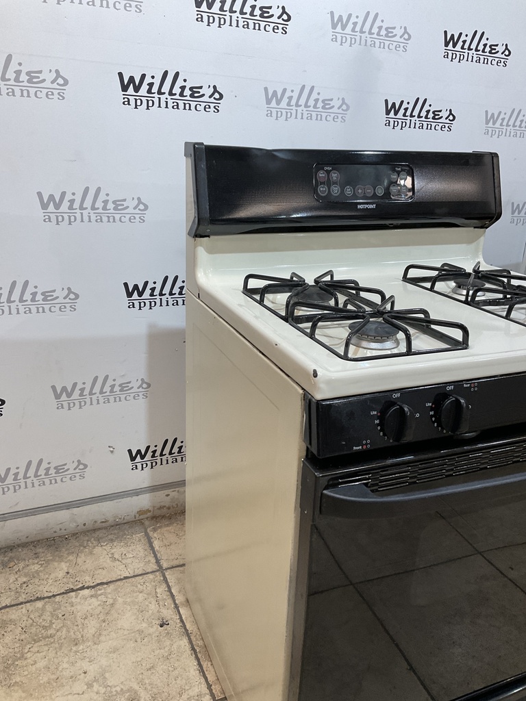 Hotpoint Natural Gas Stove 30inches  (Bisque/Black) 