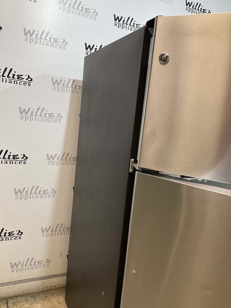 Ge Refrigerator Top and Bottom 30x66 (Stainless Steel) 