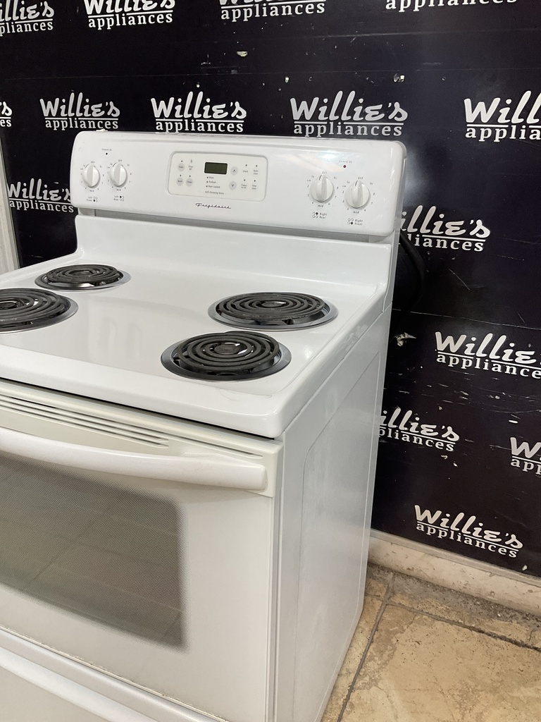 Frigidaire Electric Stove 220volts (40/50 AMP) 30inches {4 prong} (White) 