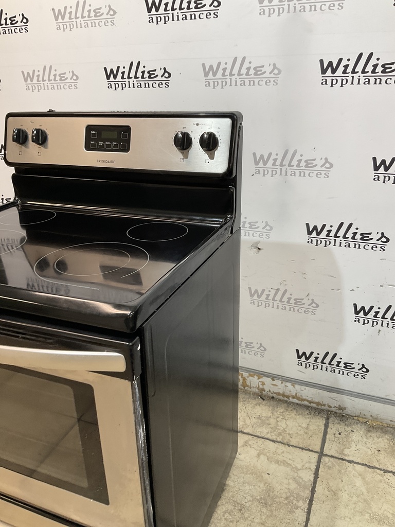 Frigidaire Electric Stove 220volts (40/50 AMP) 30inches {3 prong} (Stainless steel) 
