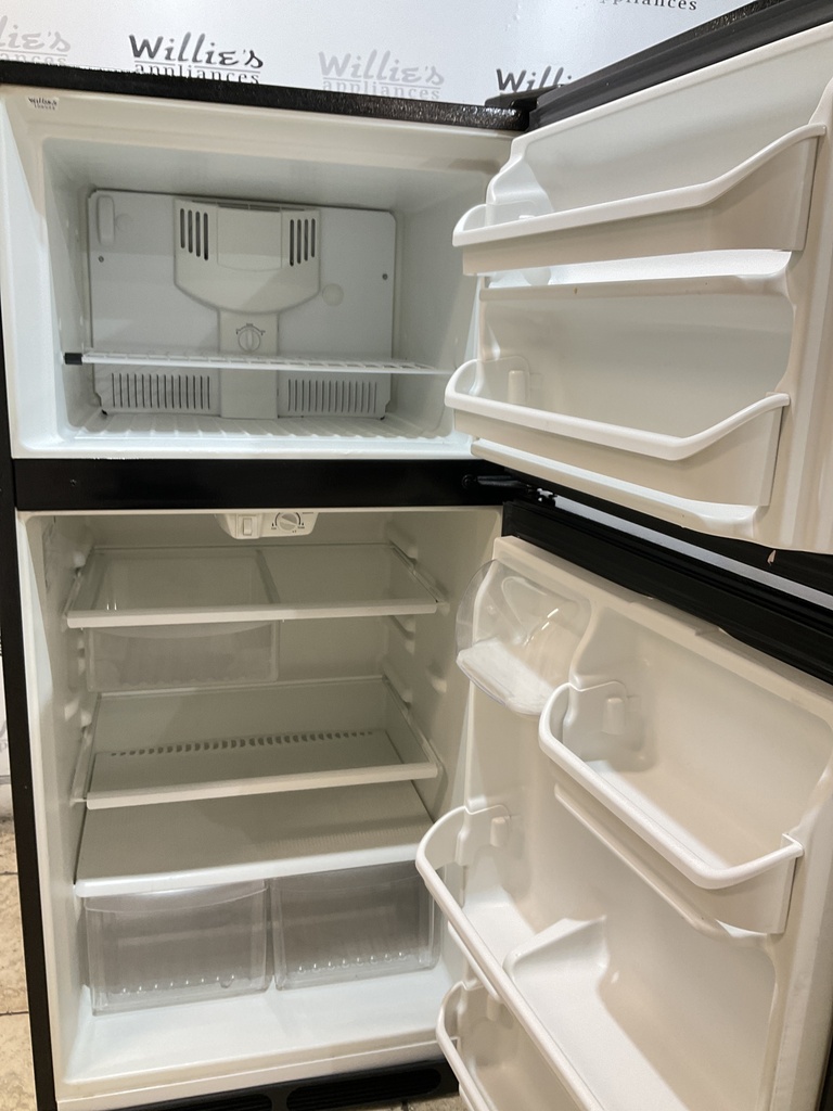 Kenmore Refrigerator Top and Bottom 28 1/2” x 60” (Black) 