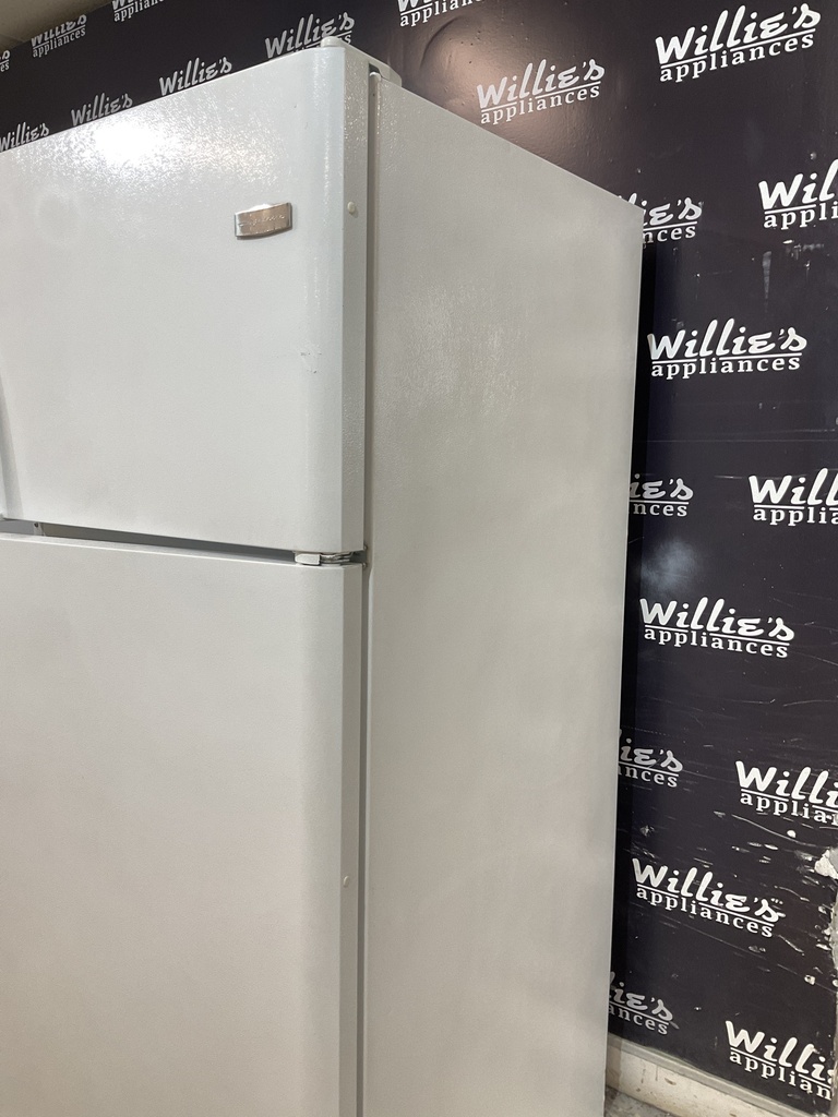 Frigidaire Refrigerator Top and Bottom 30x69 (White) 