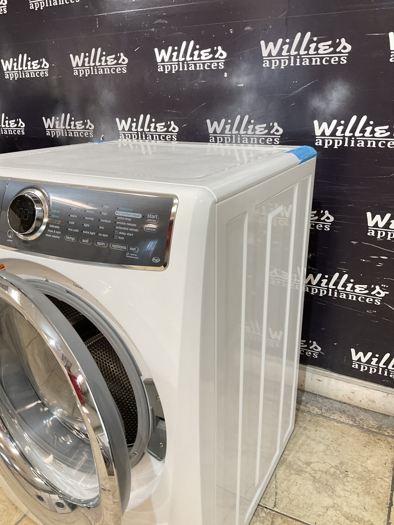 Electrolux Washer Front-load 27inches (White) 