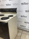 Ge Electric Stove 220volts (40/50 AMP) 30inches {no cord} (Bisque/Black) 