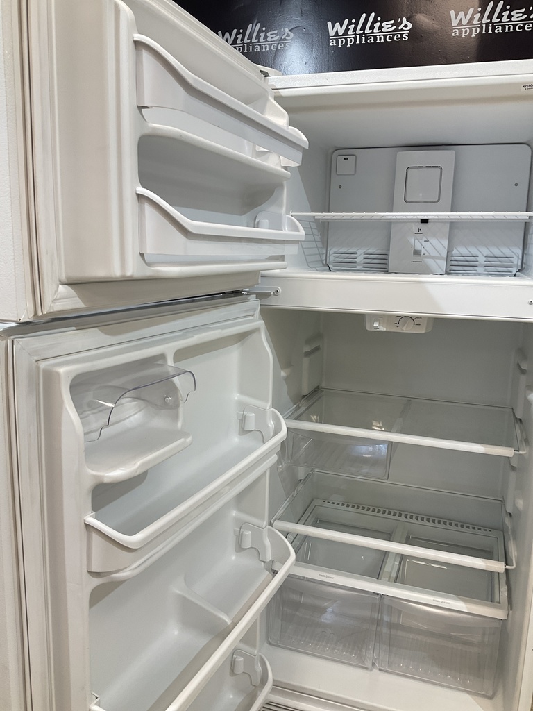 Frigidaire Refrigerator Top and Bottom 30x66 (White) 