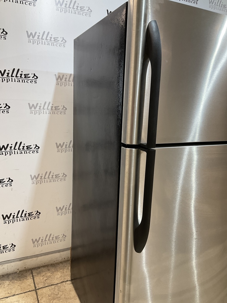Kenmore Refrigerator Top and Bottom 30x68 1/2” (Stainless Steel) 