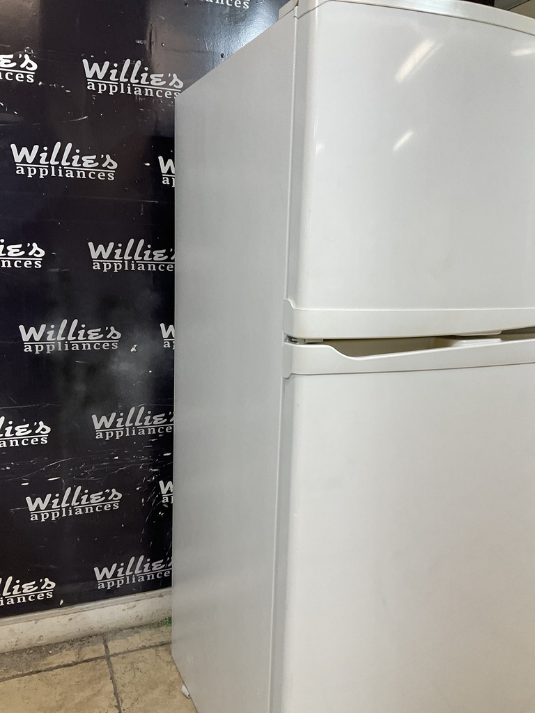 Whirlpool Refrigerator Top and Bottom 30x66 (white) 