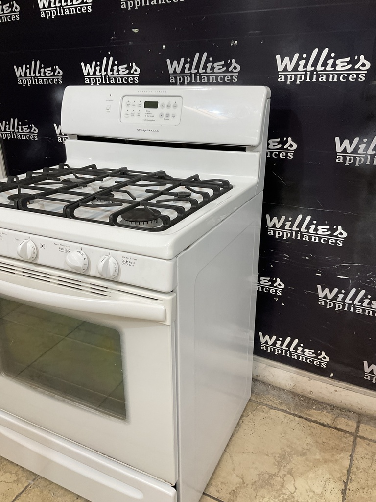 Frigidaire Natural Gas Stove 30inches (white) 
