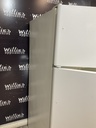 Frigidaire Refrigerator Top and Bottom 30x65 (white) 