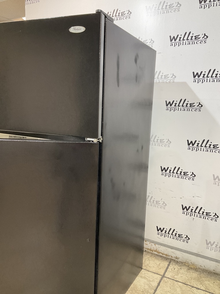 Whirlpool Refrigerator Top and Bottom 33x66 (Black) 