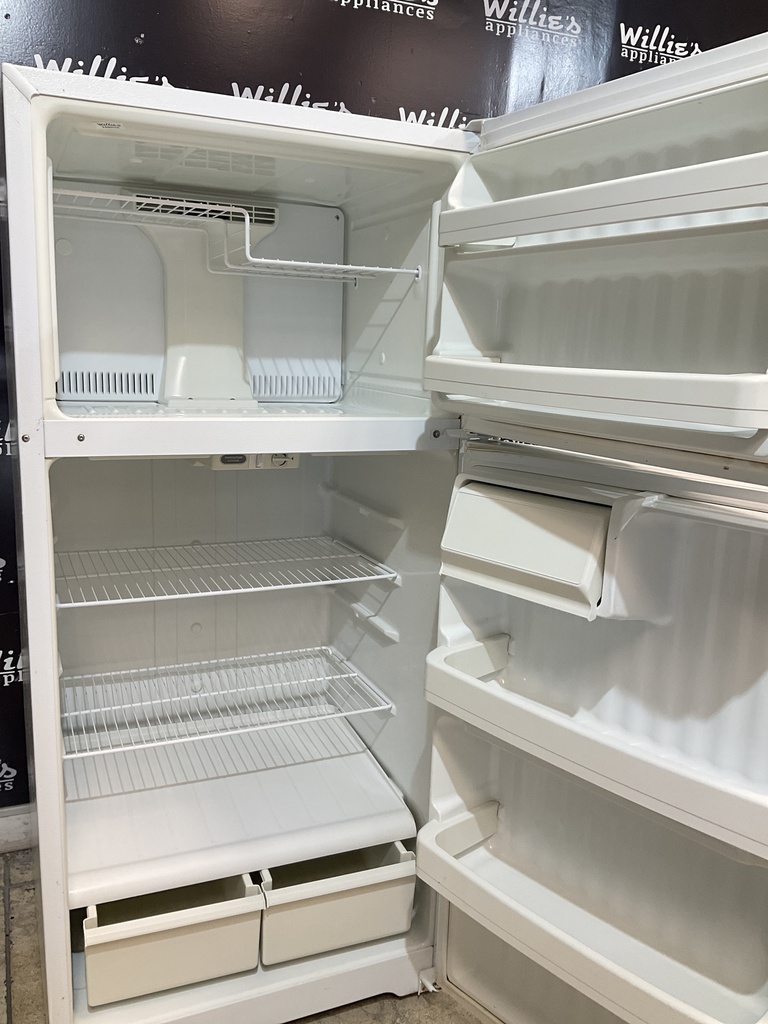Hotpoint Refrigerator Top and Bottom 28x61 1/2” (White) 