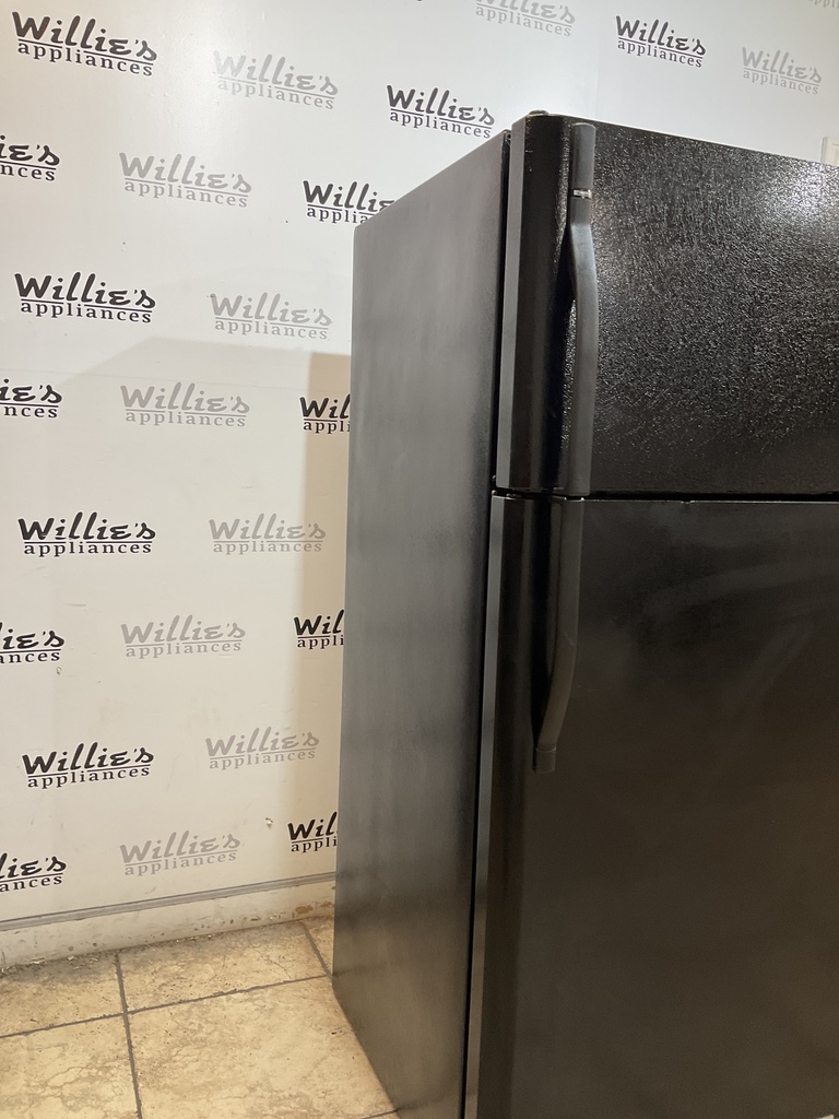Kenmore Refrigerator Top and Bottom 30x66 (Black) 