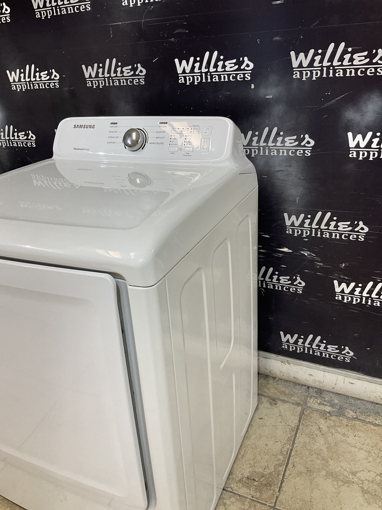 Samsung Natural Gas Dryer 27inches (white) 