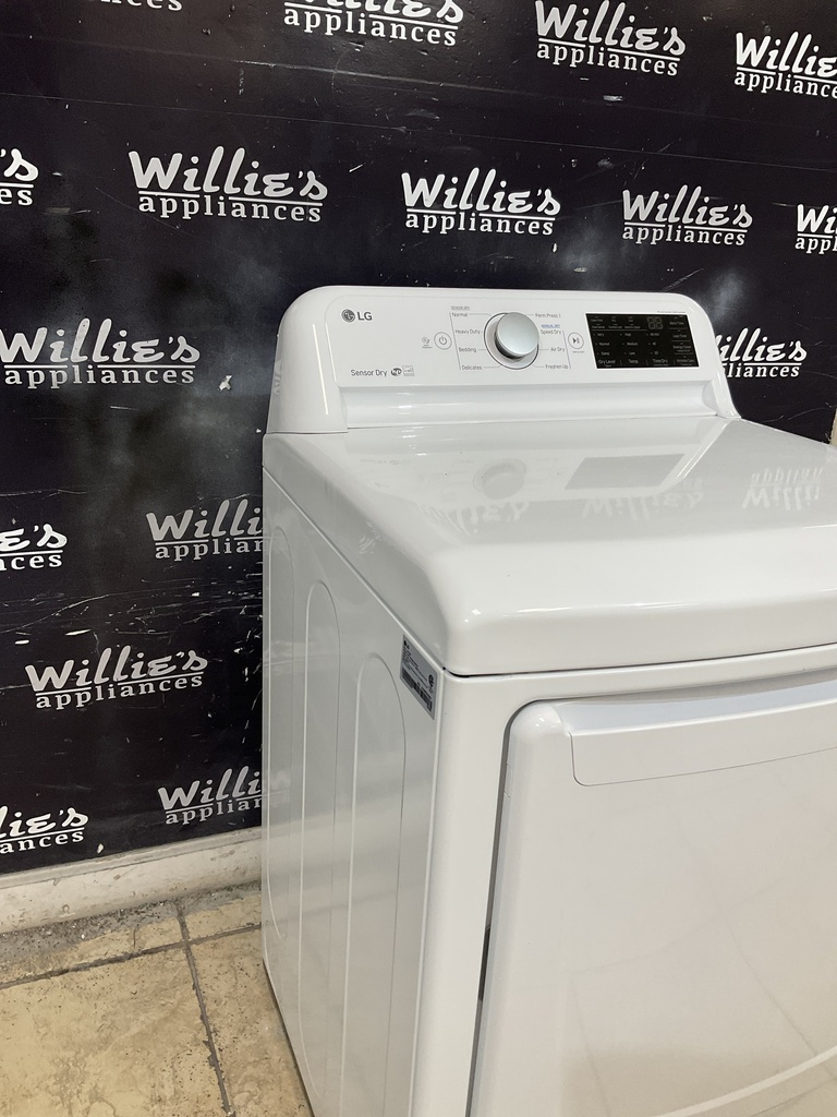 Lg Electric Dryer 220volts (30 AMP) 27inches {3 prong} (White) 