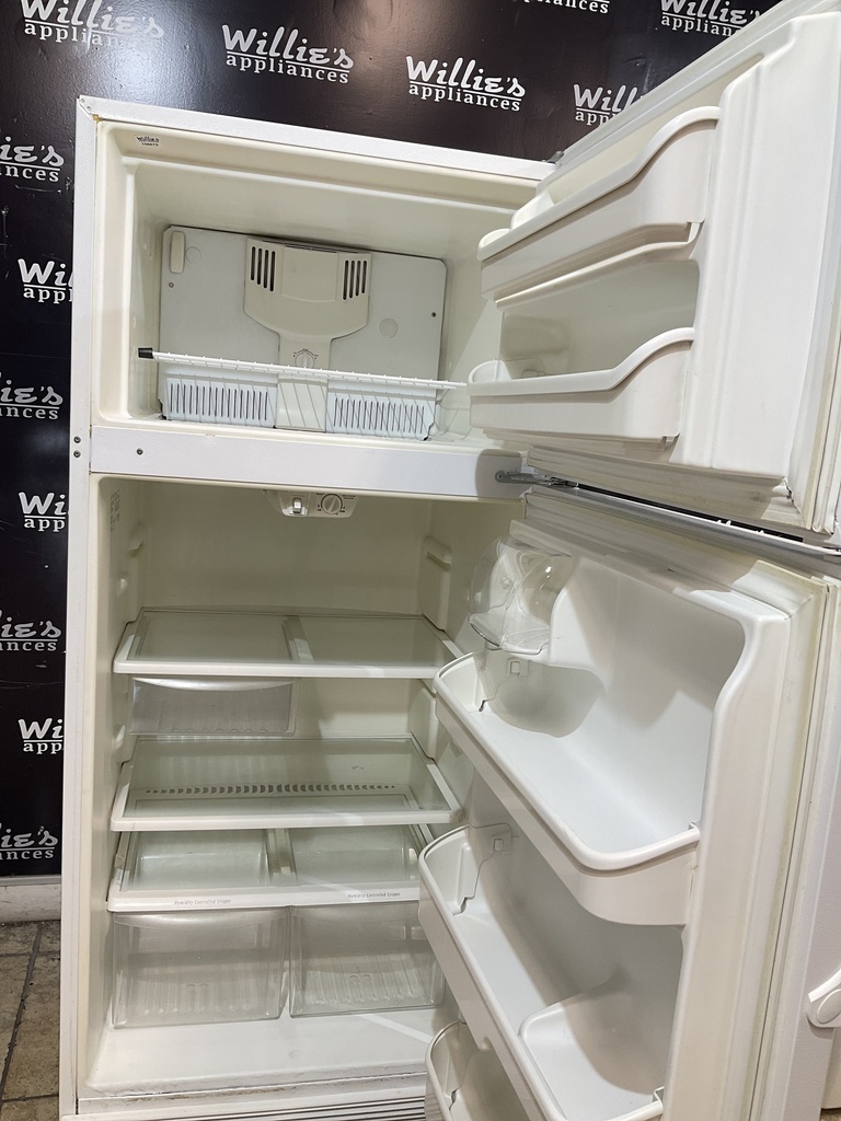 Frigidaire Refrigerator Top and Bottom 30x66 (White) 
