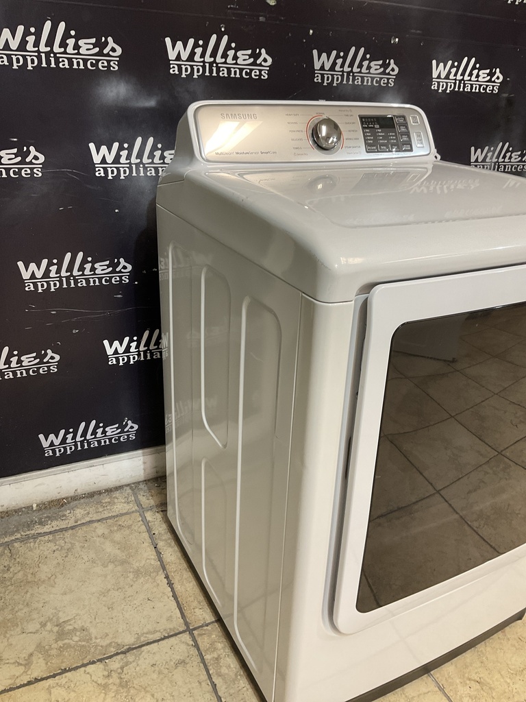 Samsung Electric Dryer 220volts (30 AMP) 27inches {4 prong} (White) 