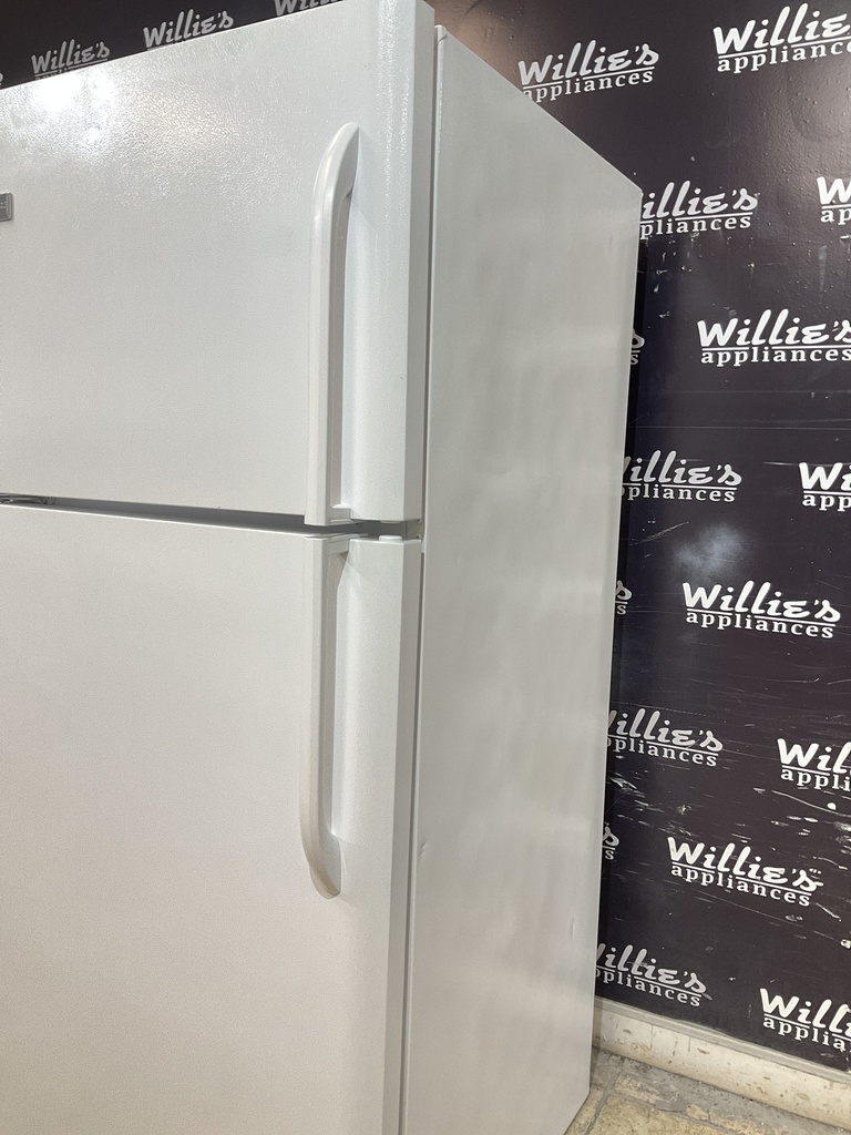 Frigidaire Refrigerator Top and Bottom 30x69 (White) 
