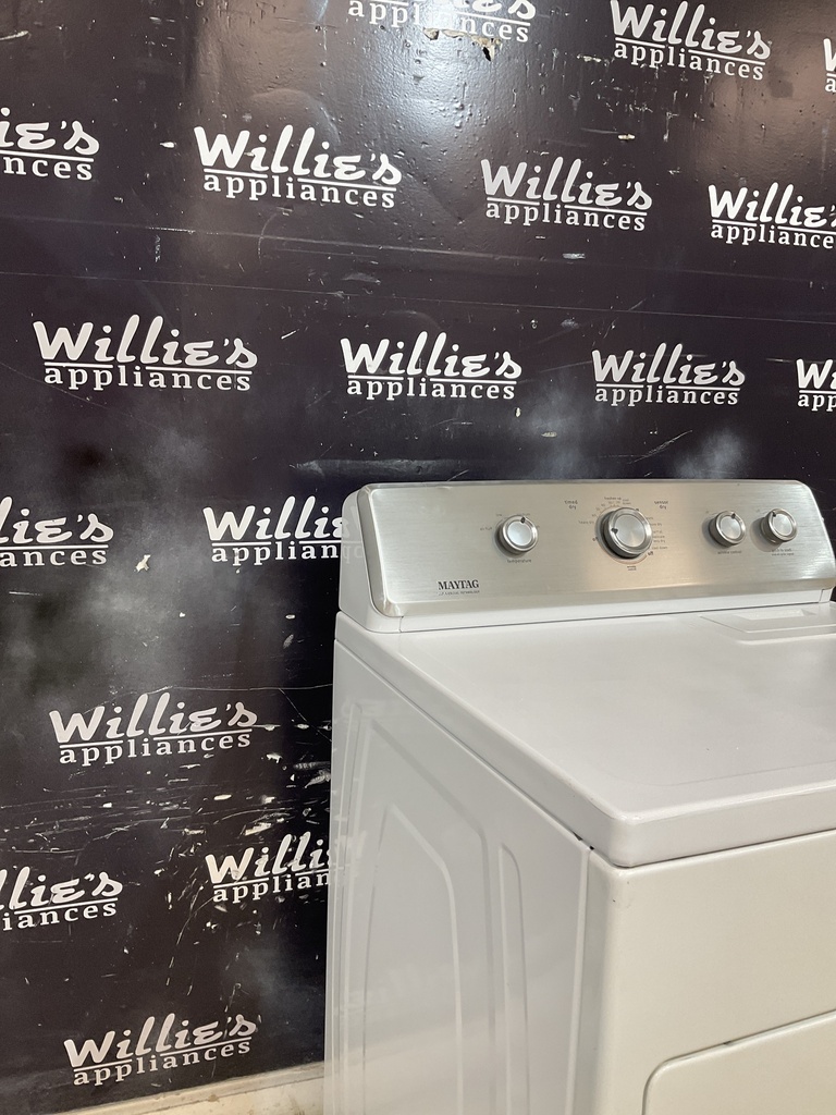 Maytag Electric Dryer 220volts (30 AMP) 29inches {4 prong} (White) 