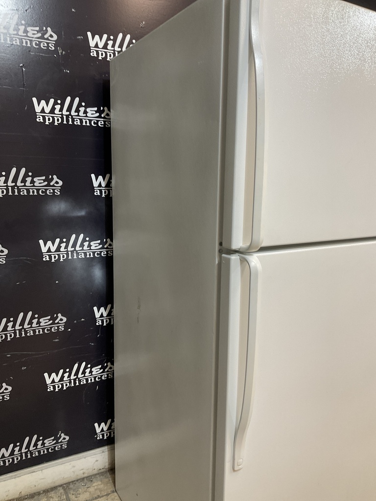 Whirlpool Refrigerator Top and Bottom 33x66 (White) 