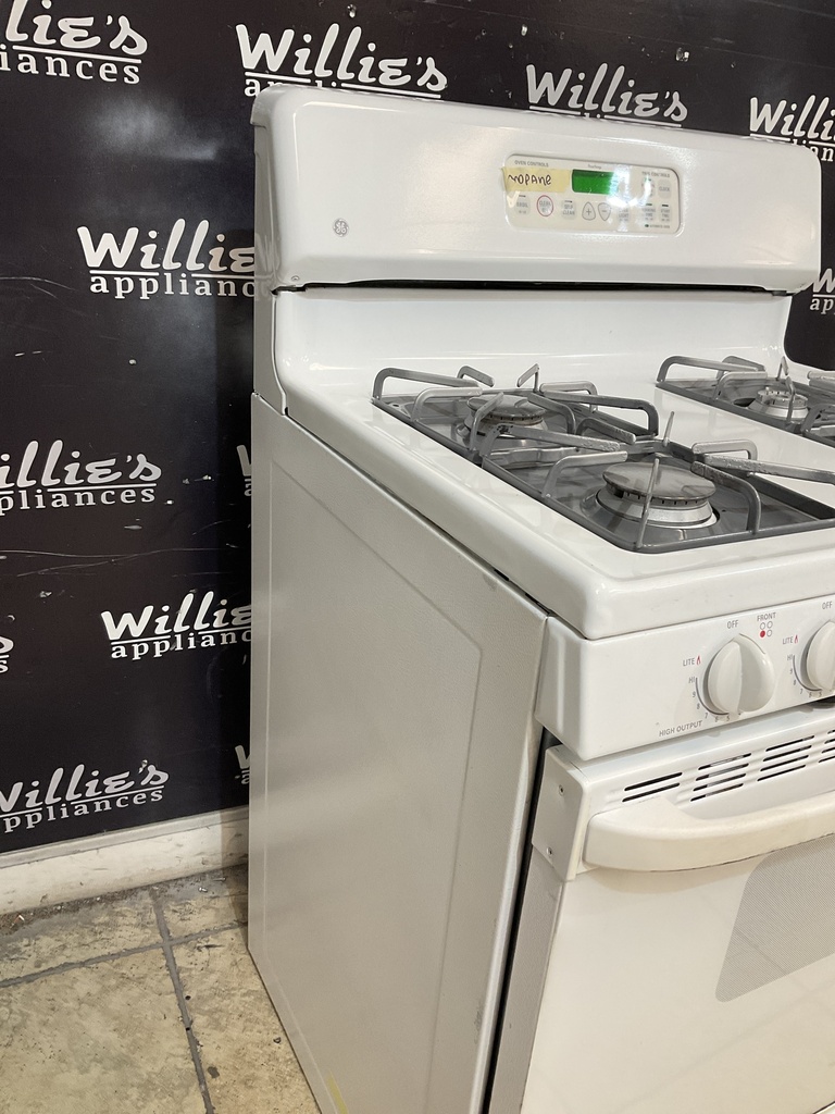 Ge Natural Gas Stove 30inches (White) 