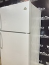 White Westinghouse Refrigerator Top and Bottom 30x65 1/2” (White)