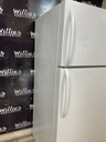 White Westinghouse Refrigerator Top and Bottom 30x65 1/2” (White)