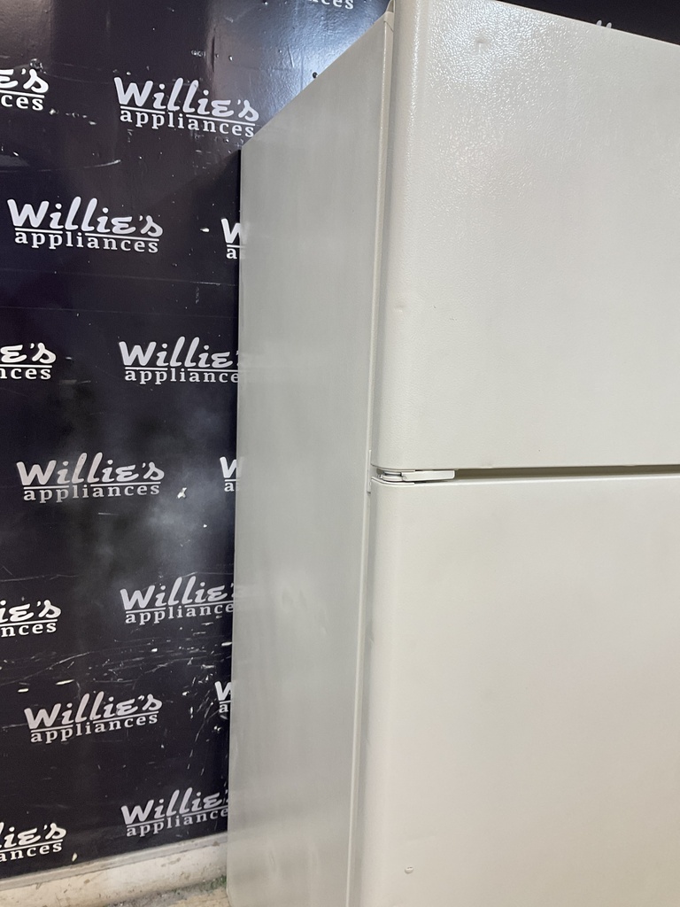 Ge Refrigerator Top and Bottom 30x66 1/2” (Bisque) 