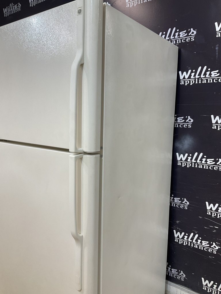 Ge Refrigerator Top and Bottom 30x66 1/2” (Bisque) 