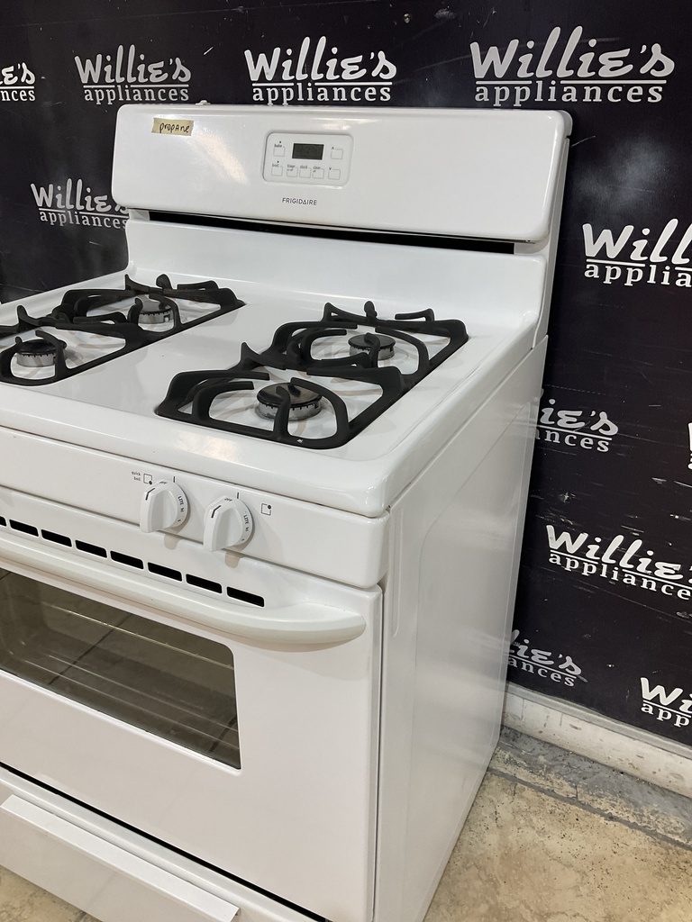 Frigidaire Gas Propane Stove 30inches (white) 