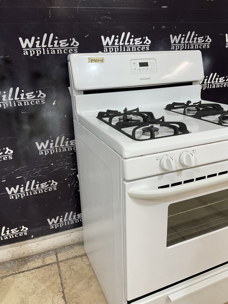 Frigidaire Gas Propane Stove 30inches (white) 