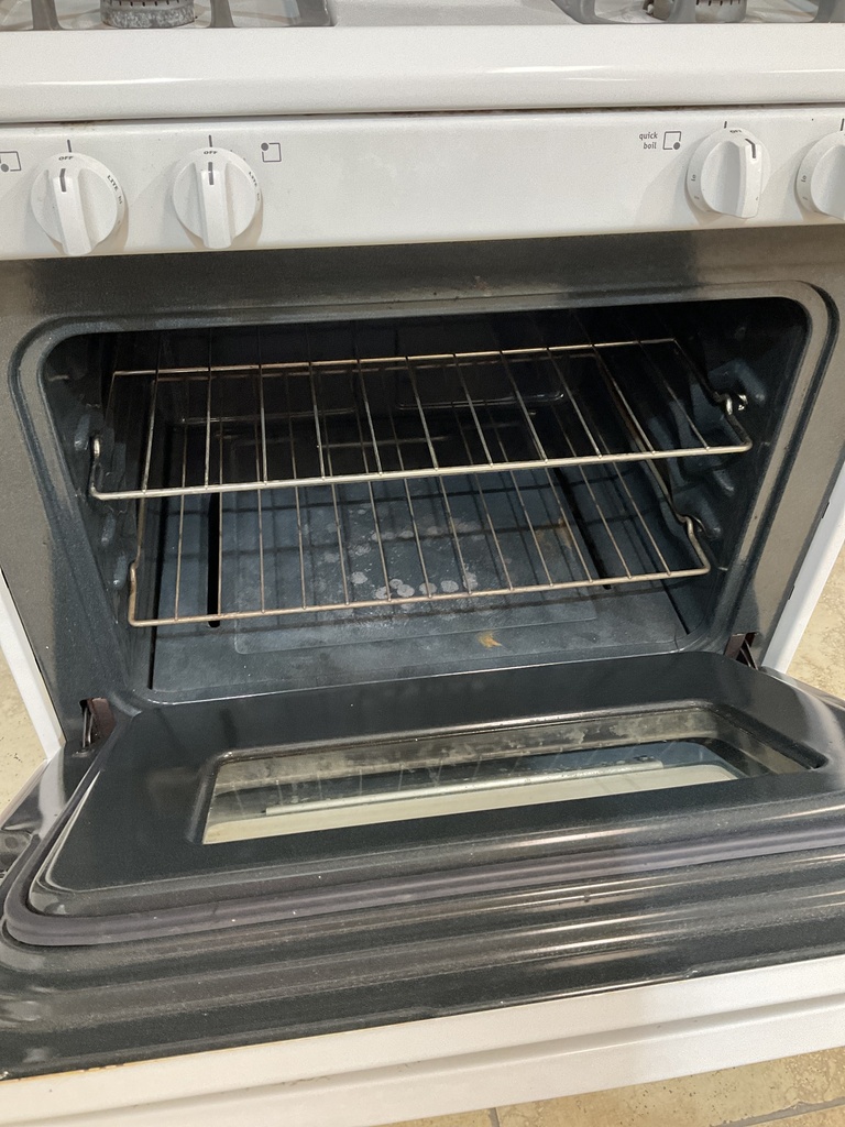 Frigidaire Gas Propane Stove 30inches (White) 