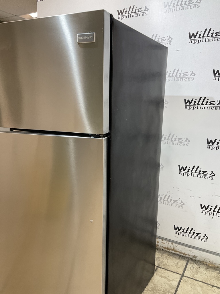 Frigidaire Refrigerator Top and Bottom 28x64 1/2” (Stainless Steel) 