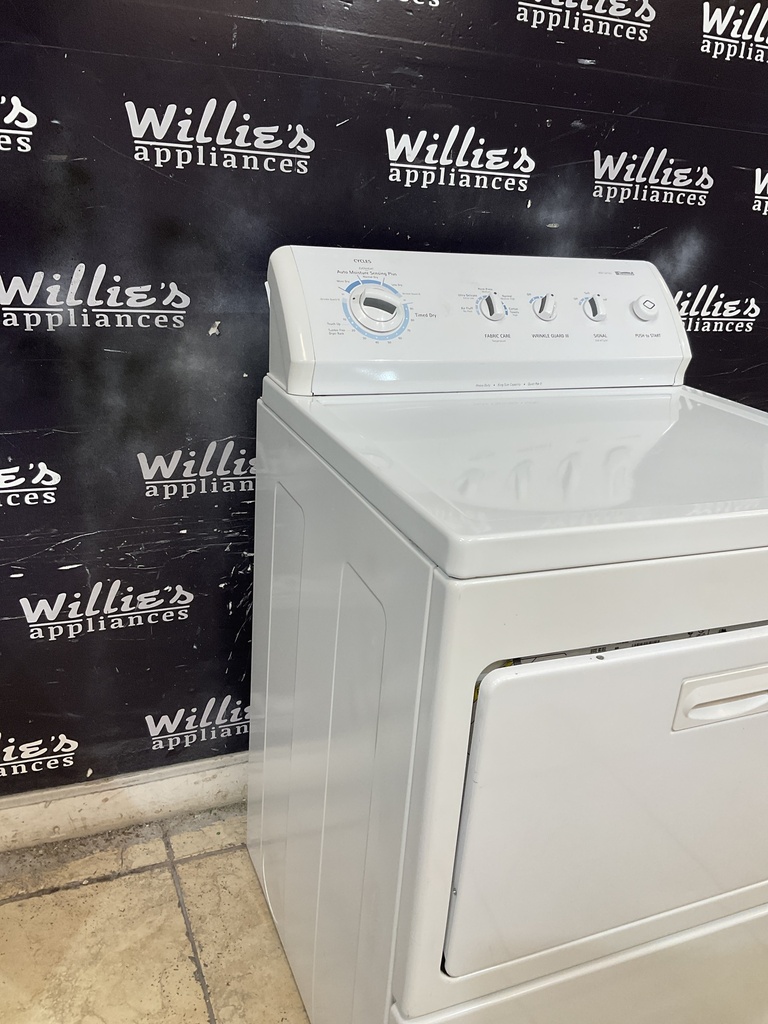 Kenmore Electric Dryer 220volts (30 AMP) 29inches {4 prong} (White) 