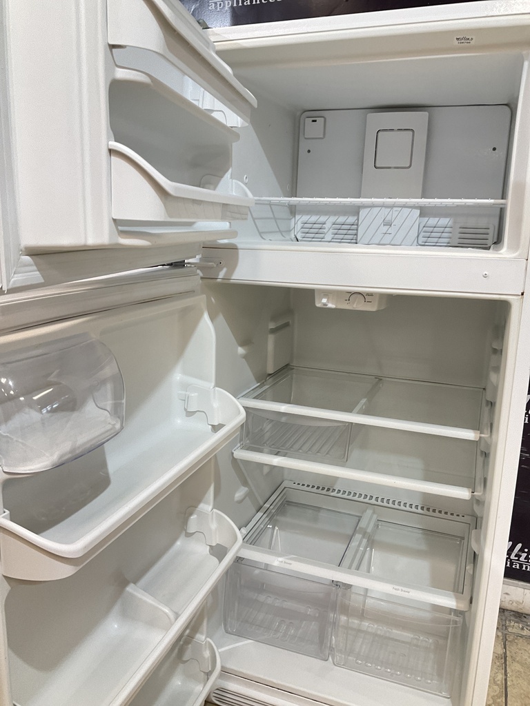 Frigidaire Refrigerator Top and Bottom 30x65 1/2” (white) 