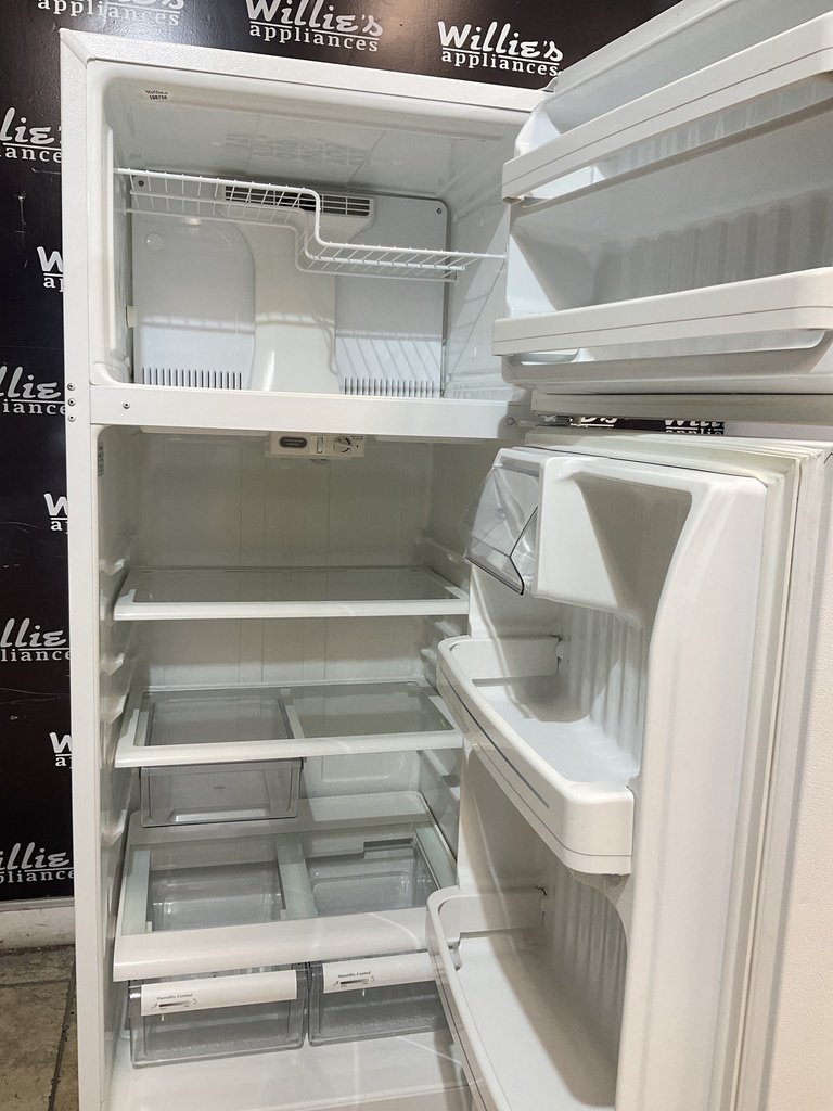 Ge Refrigerator Top and Bottom 38x67 1/2” (White) 