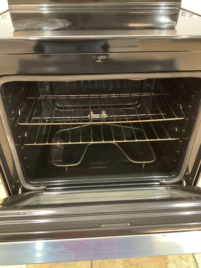 Ge Electric Stove 220volts (40/50 AMP) 30inches {4 prong} (Stainless Steel)