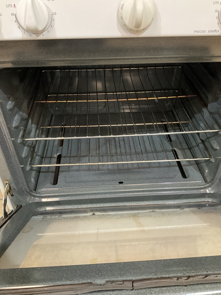 Ge Natural Gas Stove 30inches (White) 