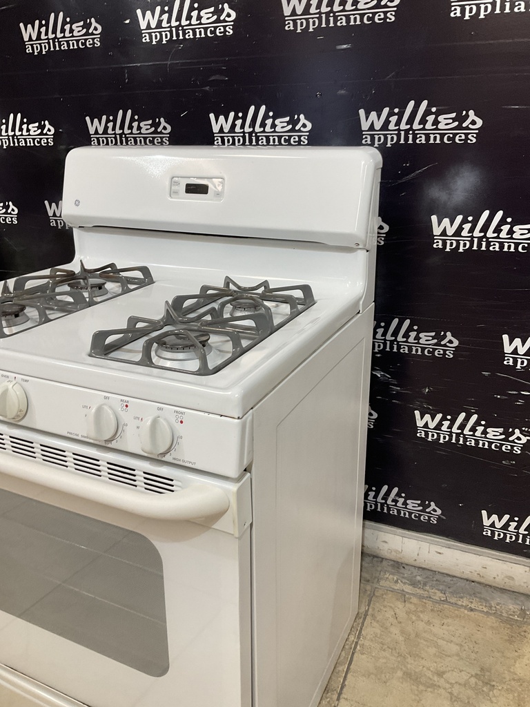 Ge Natural Gas Stove 30inches (White) 