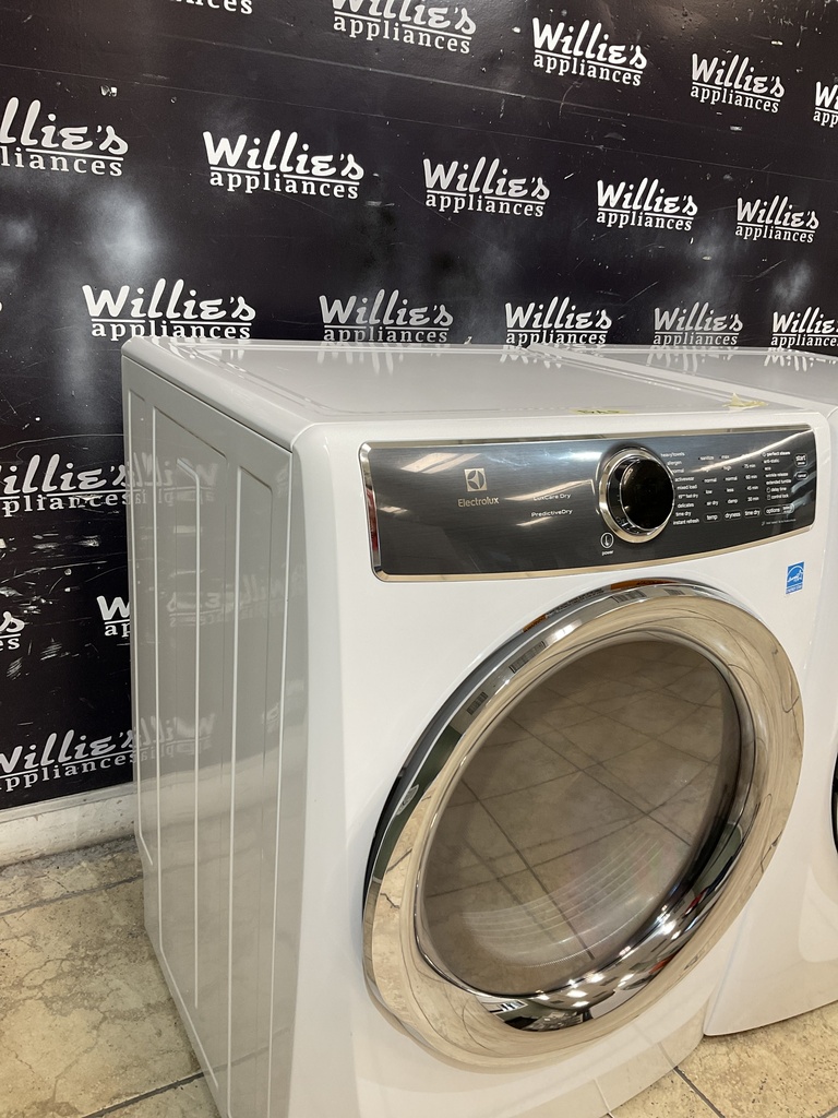 Electrolux Natural Gas Set Washer/Dryer Front-load 27inches (White)  