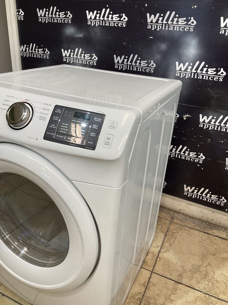 Samsung Electric Dryer 220volts (30 AMP) 27inches {4 prong} (White) 
