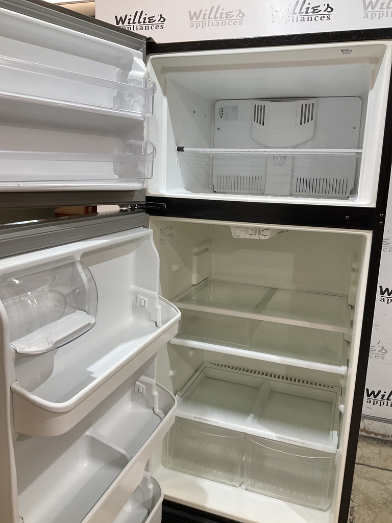 Frigidaire Refrigerator Top and Bottom 30x65 1/2” (Stainless Steel)   