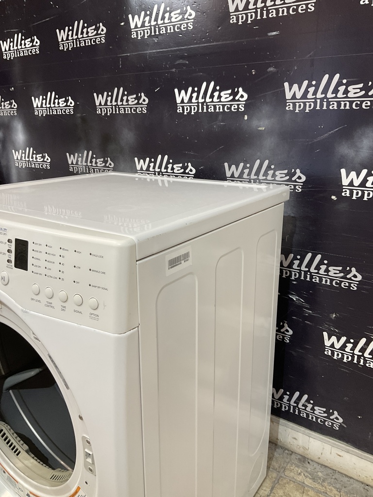Lg Electric Dryer 220volts (30 AMP) 27inches {no cord} (white) 