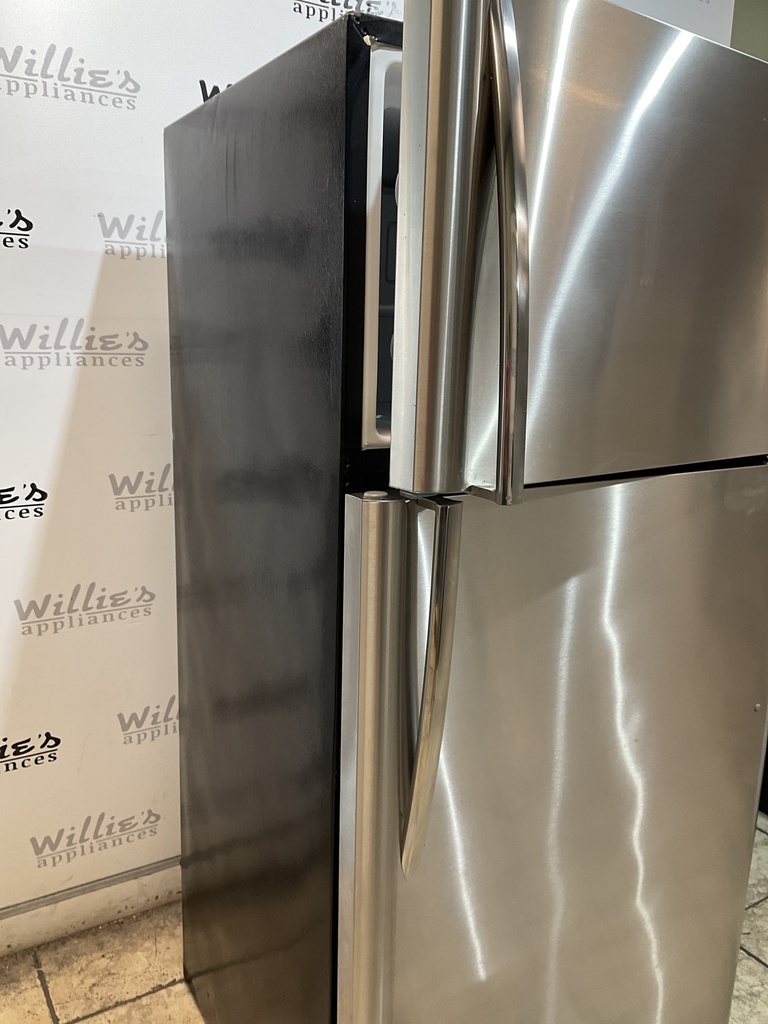 Frigidaire Refrigerator Top and Bottom 30x65 1/2” (Stainless Steel) 