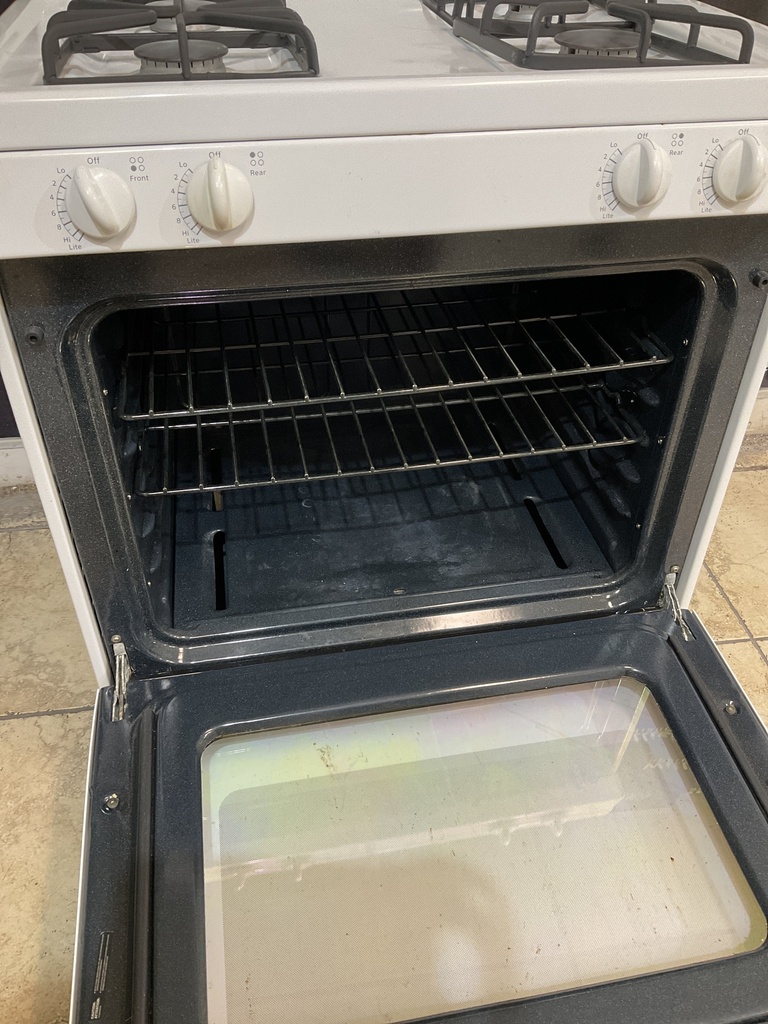 Hotpoint Natural Gas Stove 30inches (White) 
