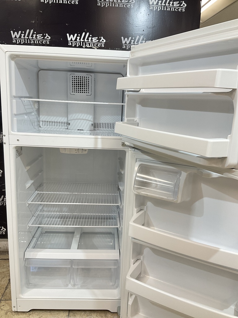 Hotpoint Refrigerator Top and Bottom 28x61 1/2” (White) 