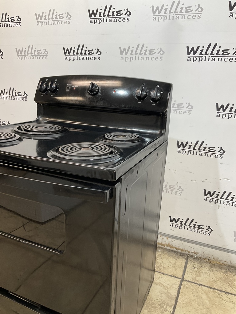 Ge Electric Stove 220volts (40/50 AMP) 30inches {no cord} (black)