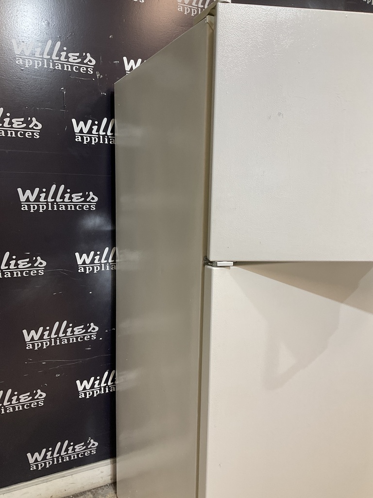 Whirlpool Refrigerator Top and Bottom 30x66 1/2” (White) 